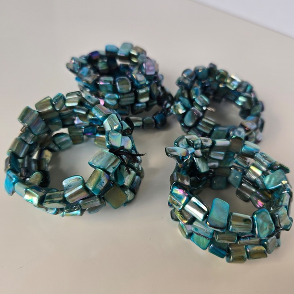 (Set of 4) Shimmering Blue Beaded Shell Napkin Rings - Picture 5 of 7